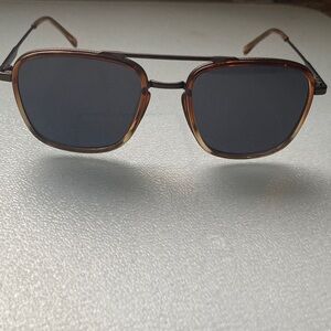 Sunski Square Aviator Sunglasses - Dark Gray Lenses